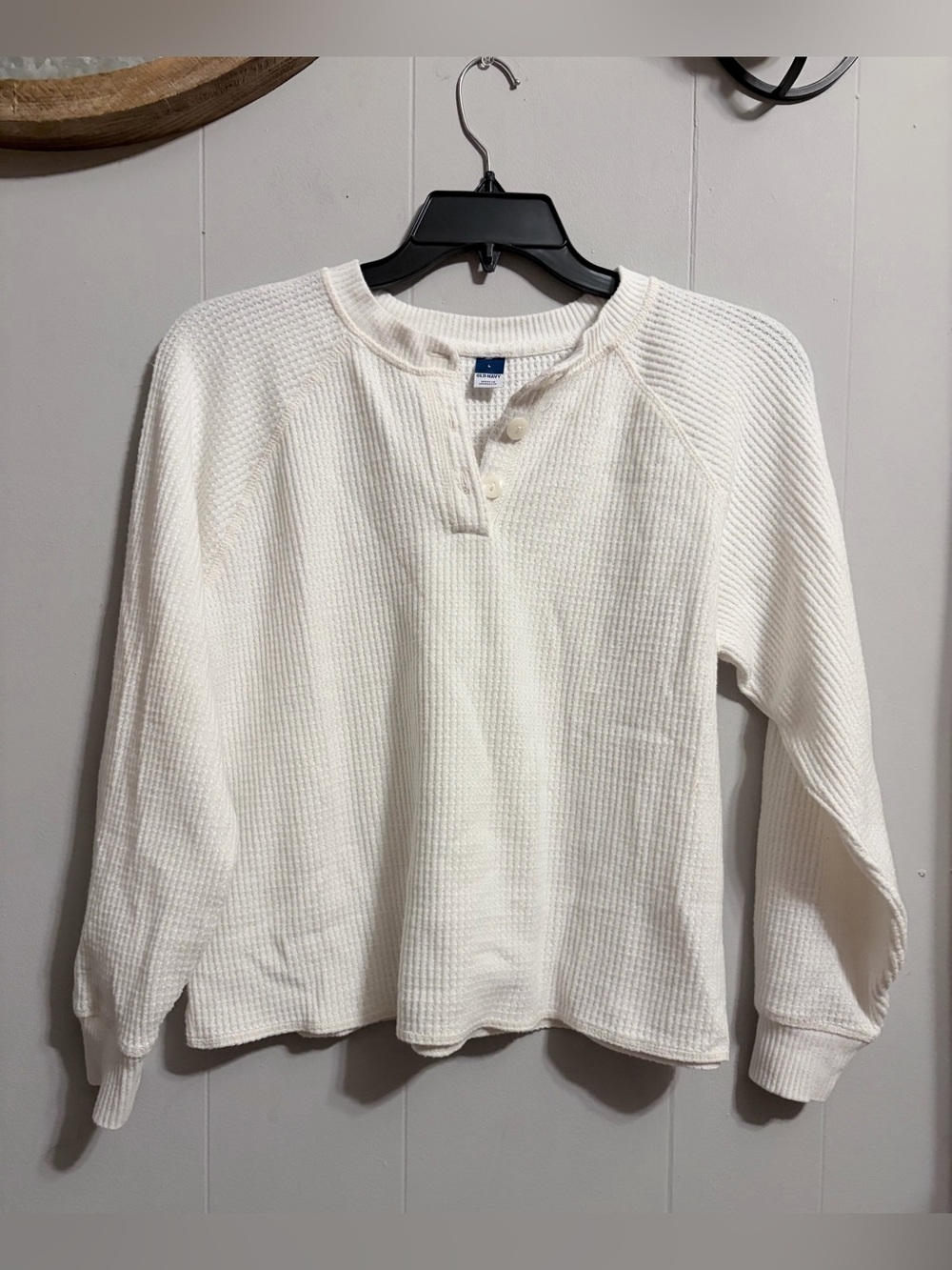 Old Navy Women’s White Waffle Henley Sweatshirt